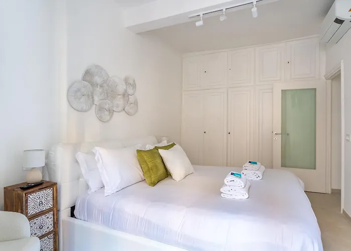 Iflat New Cozy Retreat Near The Colosseum Appartamento *
